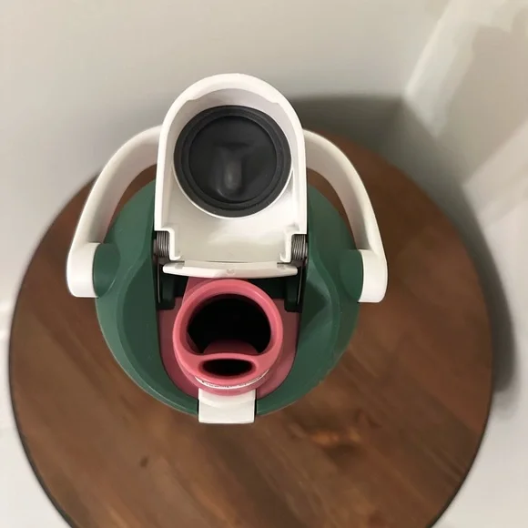 Owala 30oz Special Edition ‘Zalea Water Bottle - Picture 5 of 5